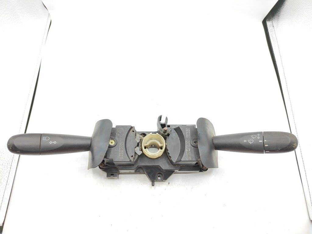 Alfa Romeo 166 100kW 2001 Turn Light Wiper Indicator Stalk Lever 156018004