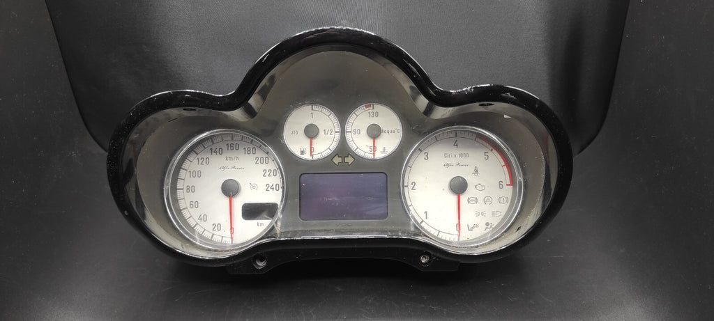 Alfa Romeo 147 1.9JTD 16V Diesel 2006 LHD Speedometer Cluster 156063199