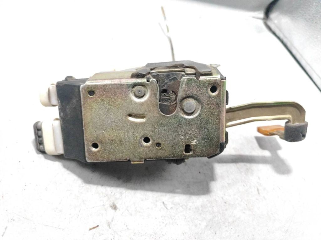 Alfa Romeo 155 1994 LHD front right door lock 