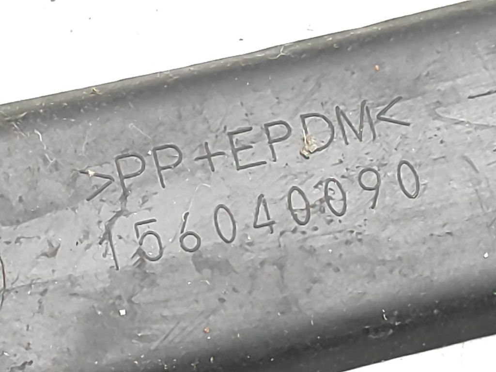 Alfa Romeo 147 1.9JTD 88kW 8V FL 2007 Storage box compartment pad mat 156040090 