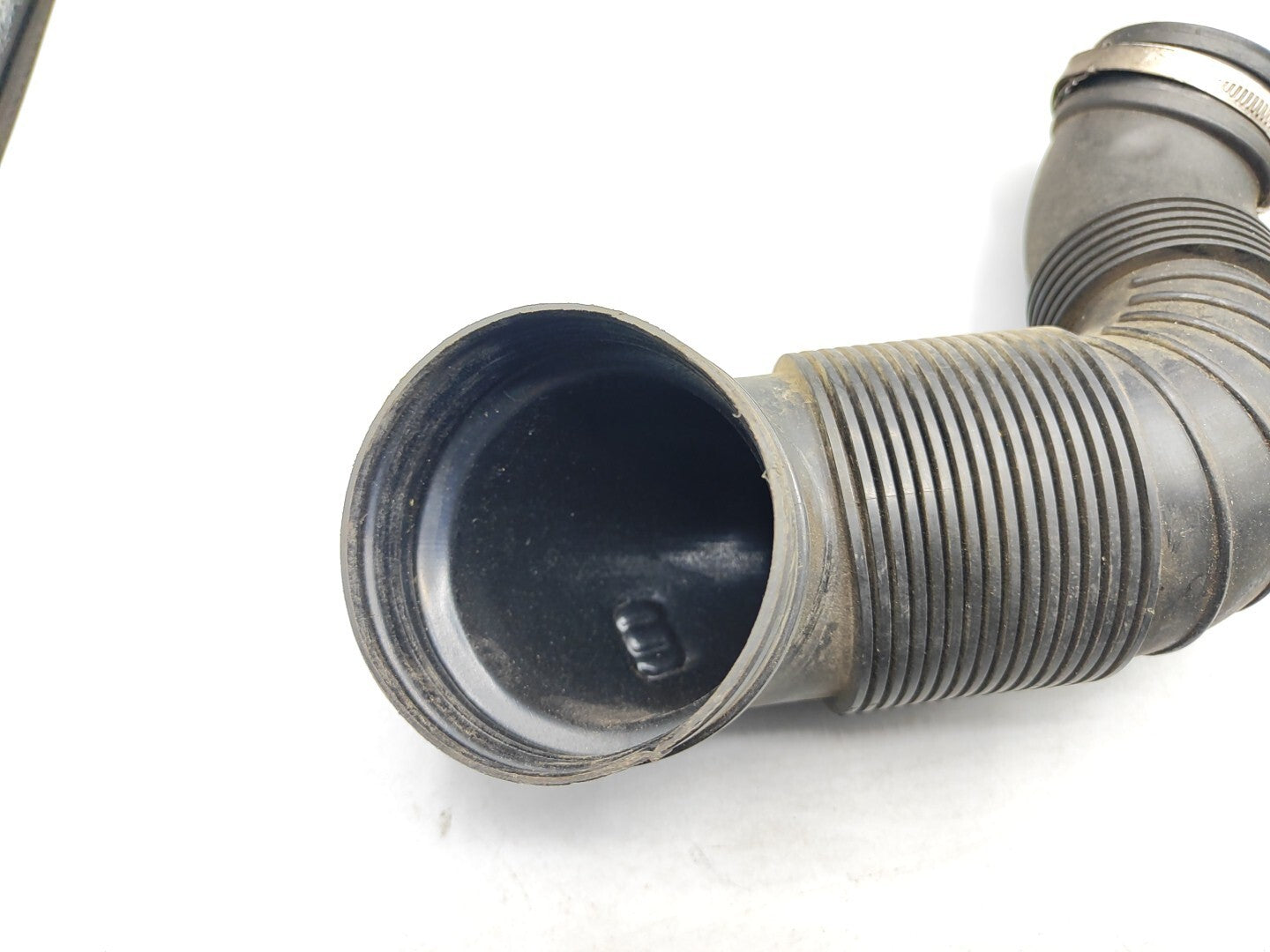 Volkswagen Passat B6 Diesel 2007 Turbo Air Intake Pipe Hose 3C0129654