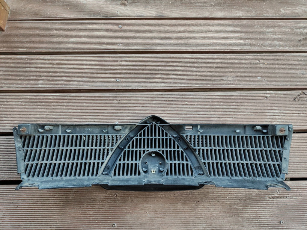Alfa Romeo 155 Front Upper Mesh Grill 60506207