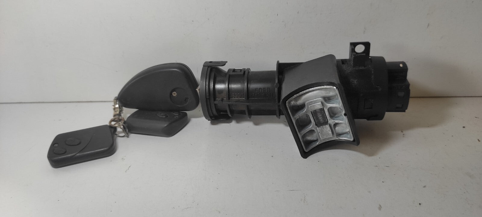 Alfa Romeo 147 1.9JTDm 85kW Diesel 2003 LHD Ignition Lock Barrel With Key