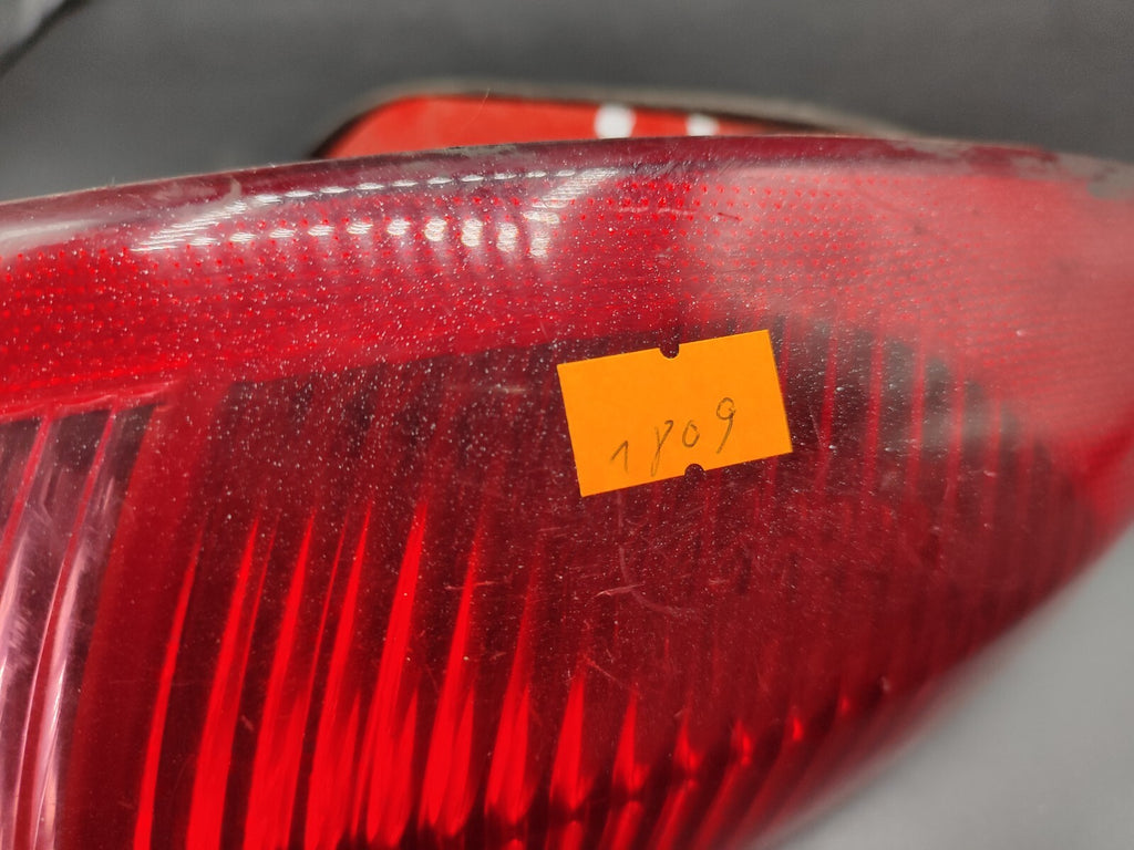 Alfa Romeo 147 1.9JTD 140HP 16V 2004 LHD Rear Right Taillight Lamp 46556347