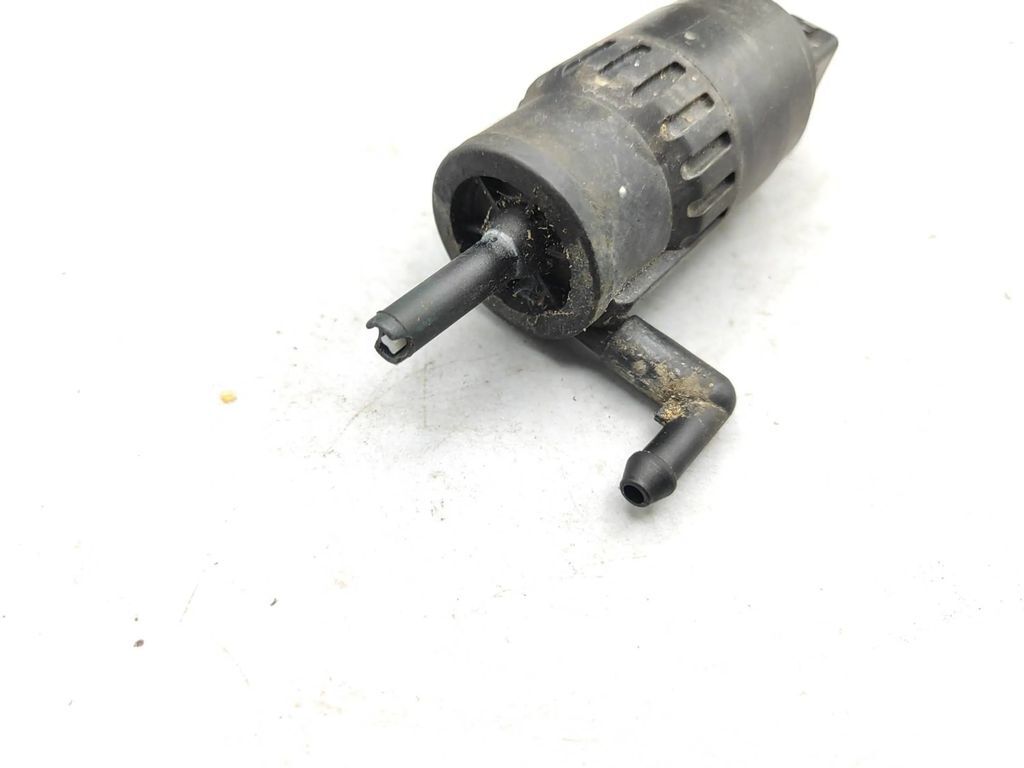 Alfa Romeo 159 2.2JTS 136kW 2006 Windscreen washer pump motor 