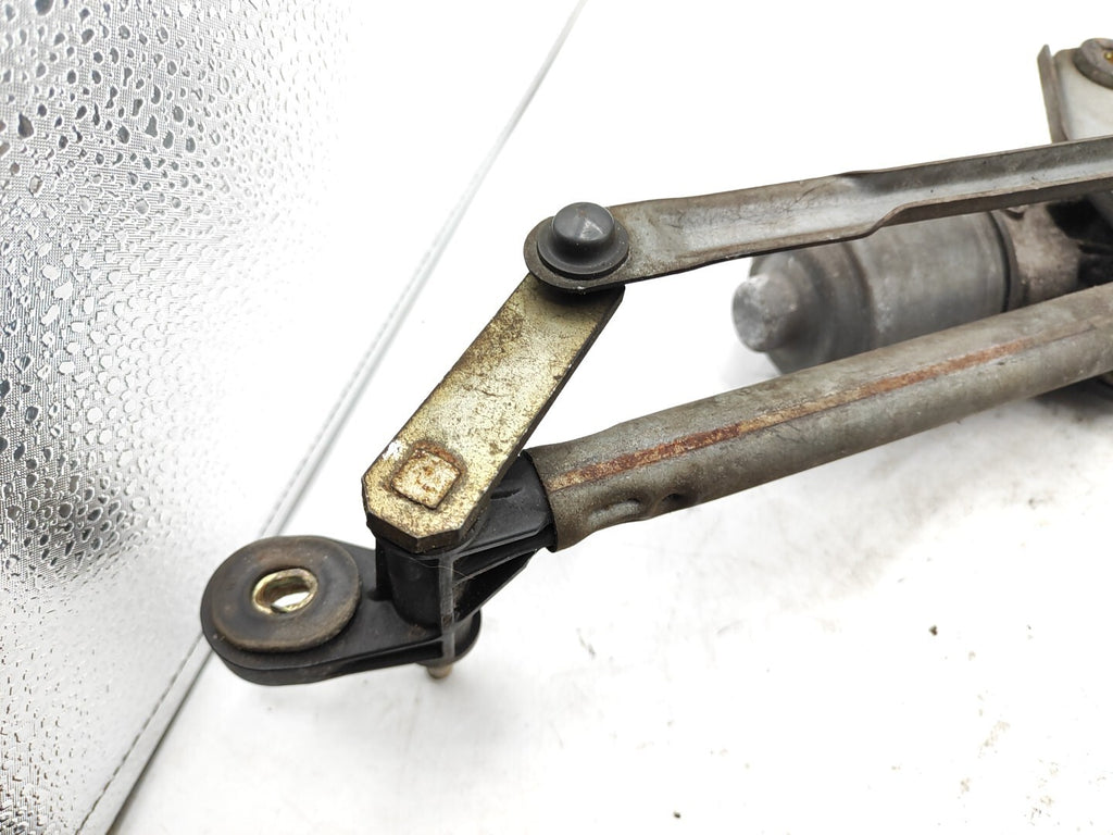 Alfa Romeo 147 2.0 Twin Spark 2004 LHD Front Wiper Linkage Motor 0390241514