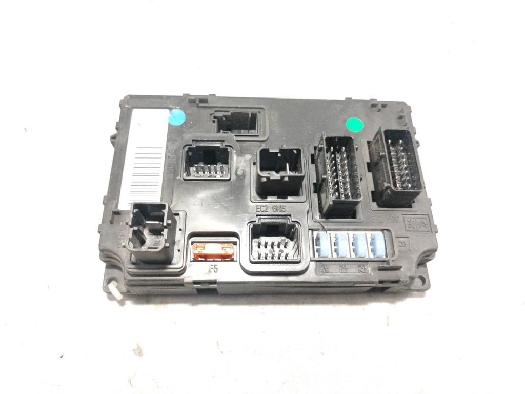 Citroen C6 2.7HDI Diesel 2010 Fuse box module S120017001 