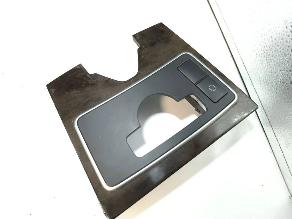 Mercedes-Benz E W212 2011 Center console decorative trim A2126802807 