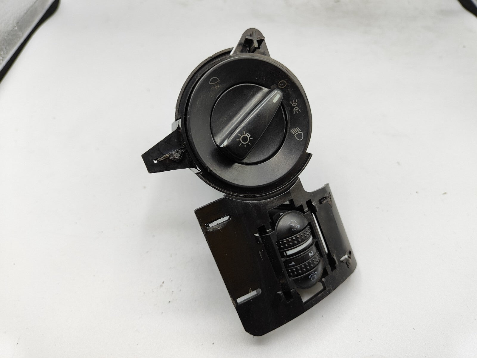 Volkswagen Golf MK4 2000 LHD Front Headlight Switch Button 1C0941531