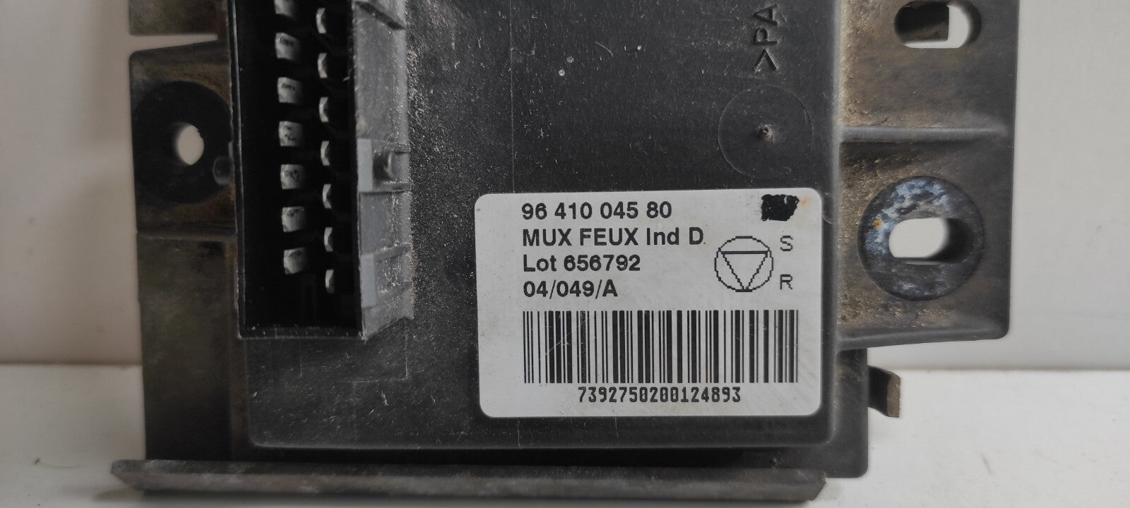 Peugeot 607 3.0i V6 2000 Control Module Unit ECU 9641004580