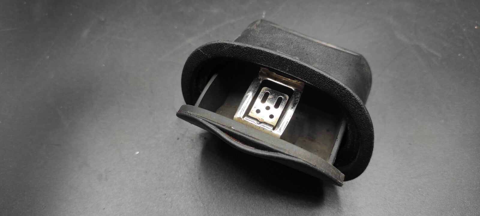 Alfa Romeo 147 1.9JTD 103kW Diesel 2004 Rear Right / Left Door Card Ashtray