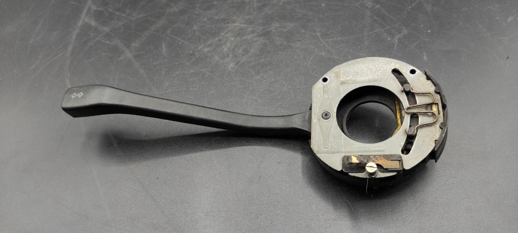 Volkswagen VW Golf Jetta Mk1 1985 Turn Light Indicator Control Stalk FK4527