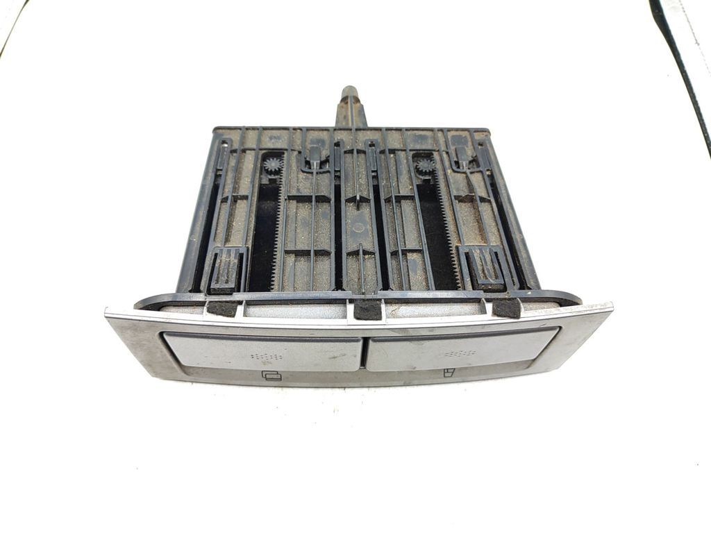 Alfa Romeo 147 2004 Front dashboard storage box compartment holder 7352990590 