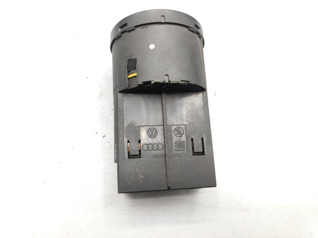 Volkswagen Golf IV 1998 Headlight Control Switch 1C0941531A