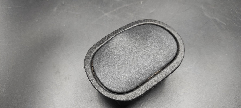 Alfa Romeo 147 1.9JTD 103kW Diesel 2004 Rear Right / Left Door Card Ashtray