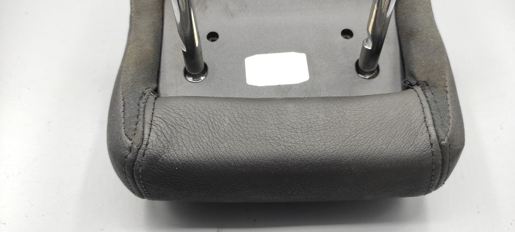 Alfa Romeo GT 1.9JTD 110kW Diesel 2006 Rear Interior Seat Headrest Black Leather