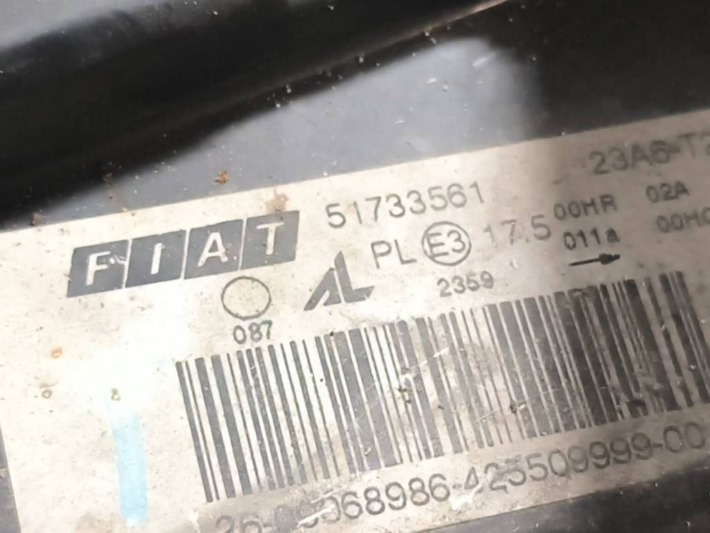 Fiat Croma 2.4JTDM 147kW 2007 LHD Left headlight 51733561 