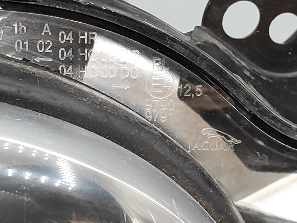 Jaguar X Type 2.0D 96kW RHD Front Right  Headlight 1X4313W029AJ GOOD CONDITION