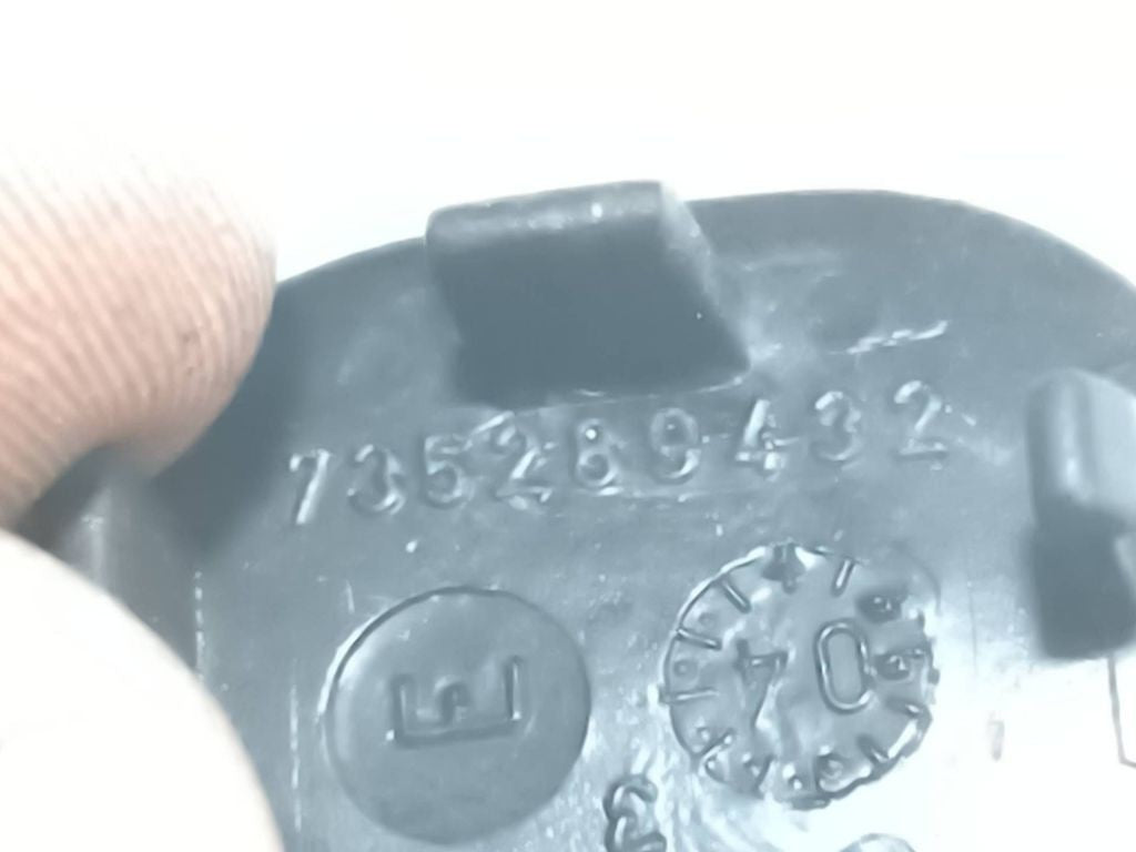 Alfa Romeo 147 2005 front door interior handle bolt cover 735289432 