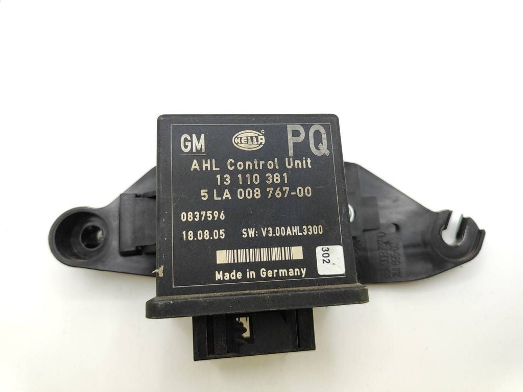 Opel Astra H 2006 Xenon control unit module 13110381 