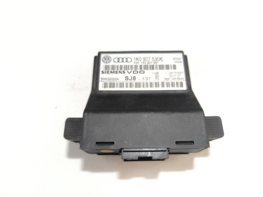 Audi A3 S3 A3 Sportback 8P 2010 Diesel Gateway control module 1K0907530K 