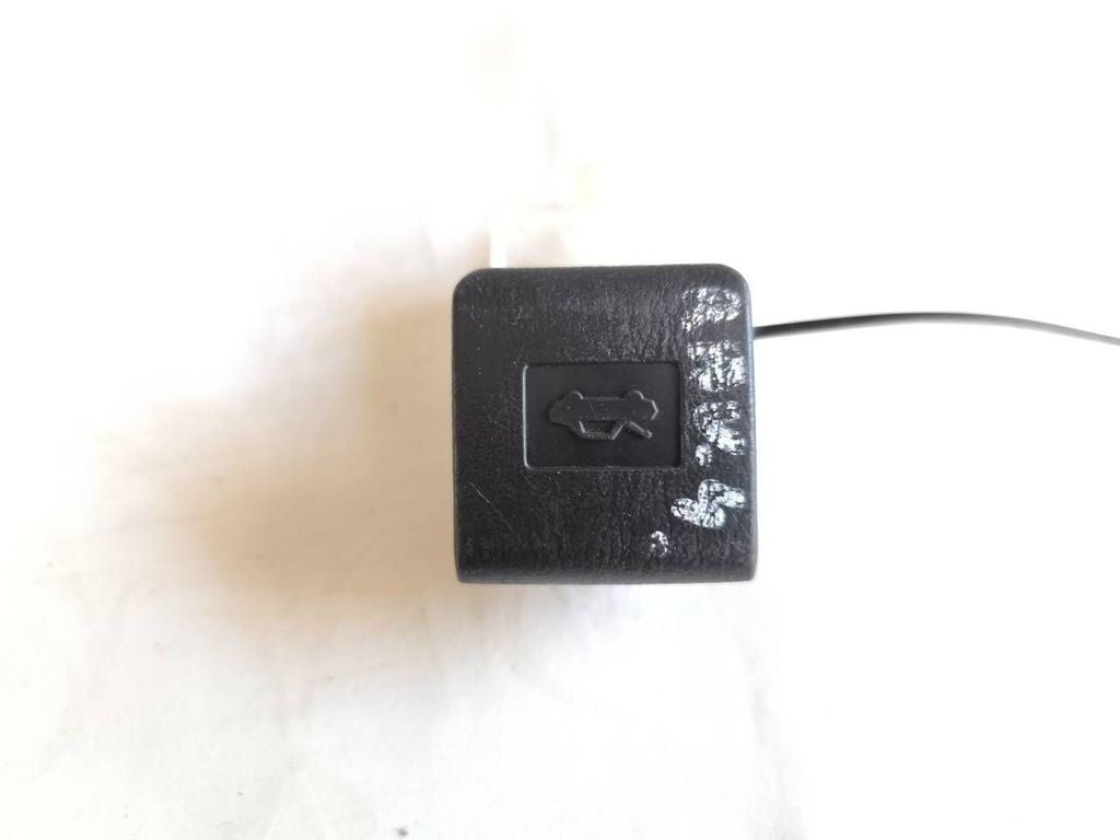 Toyota RAV 4 (XA30) 2008 bonnet hood release handle 