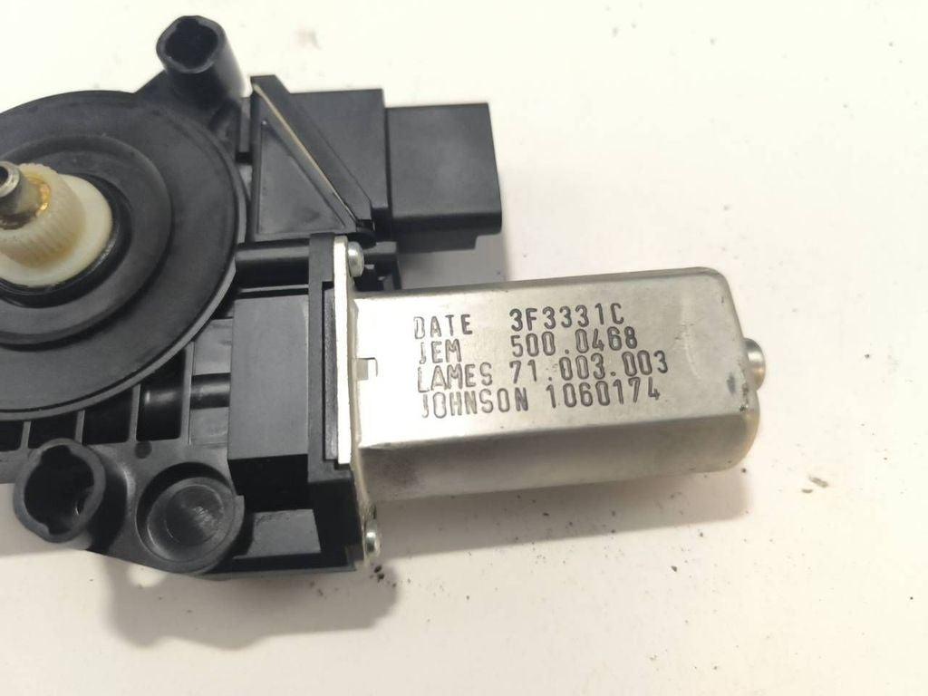 Fiat Croma 2007 front right side window regulator motor 5000468 
