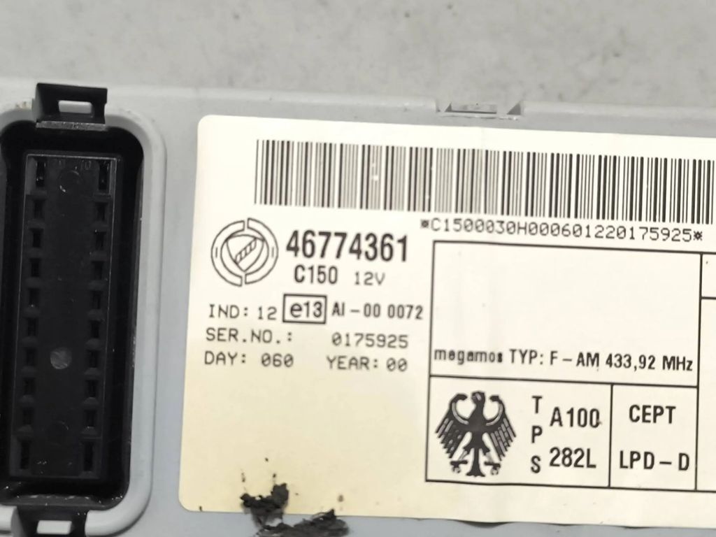 Fiat Punto 188 Petrol 2000 Comfort convenience body module 46774361 