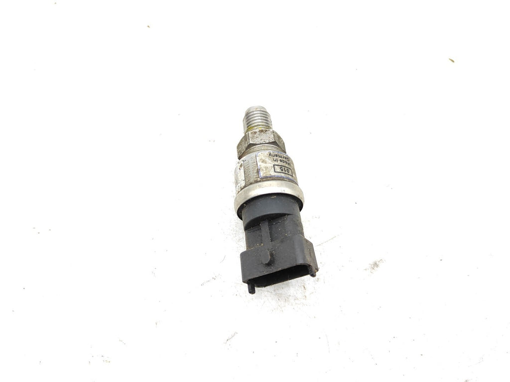 Alfa Romeo 166 2.4JTD 2001 Diesel Engine Fuel Rail Sensor 0281002210