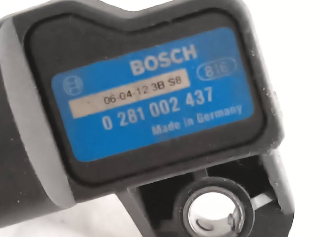 Alfa Romeo 147 1.9JTD 85kW 8V 2005 Engine air pressure sensor 0281002437 