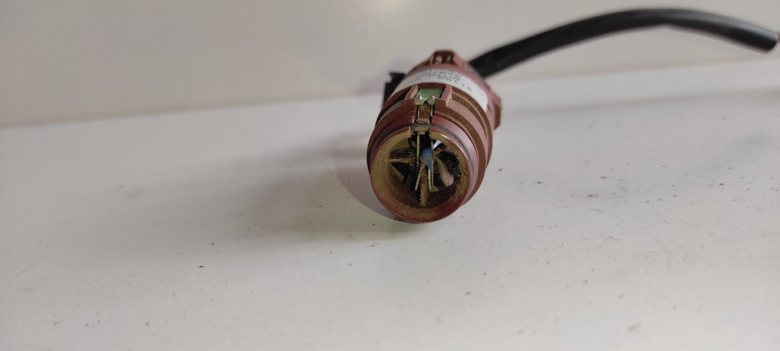 Peugeot 607 3.0i V6 Petrol 2001 Temperature Sensor 9639900180