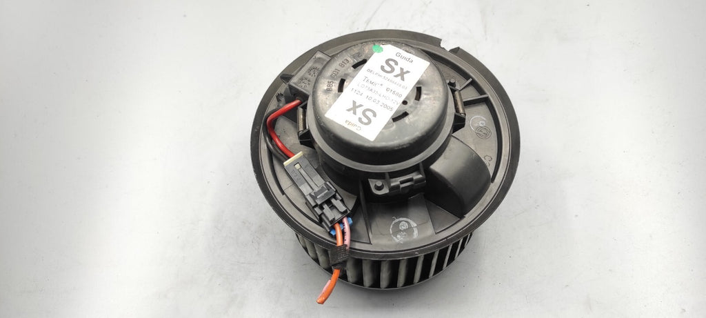 Alfa Romeo GT 1.9JTD 2005 LHD Interior Heater Fan Blower Motor 52488448