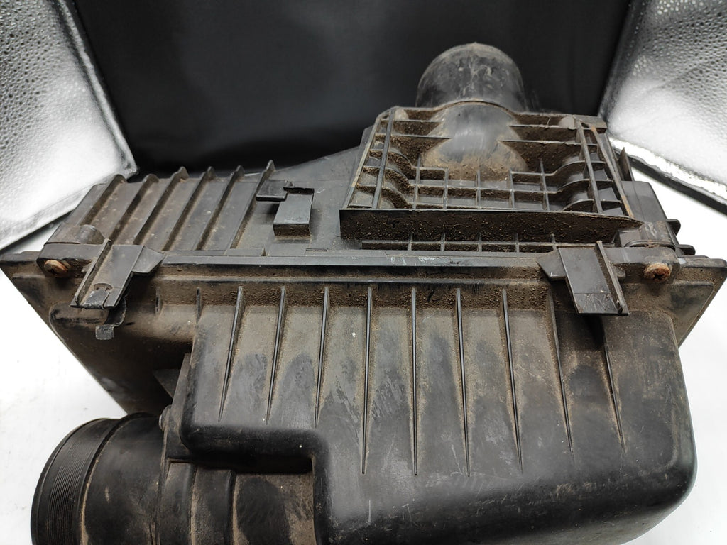 Peugeot 607 3.0 V6 2000 Engine Air Filter Box 9629040380