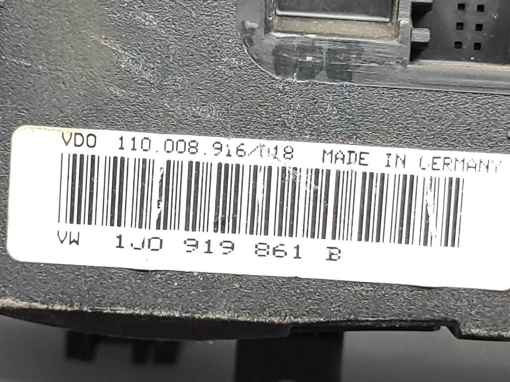 Volkswagen Golf IV 1998 Diesel LHD speedometer instrument cluster 1J0919861B 