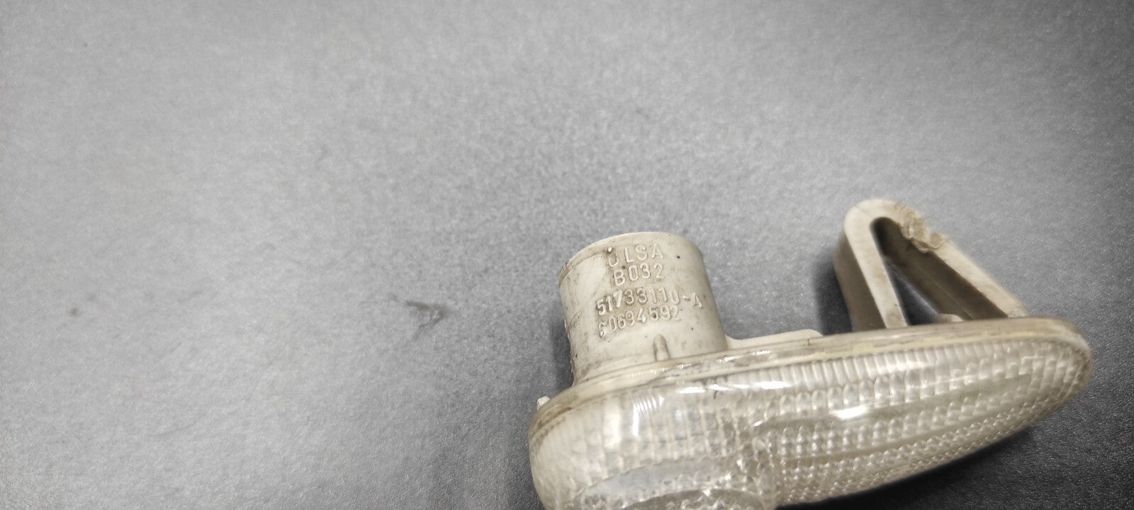 Alfa Romeo GT 147 2005 Front Right Fender Indicator Light 60694592