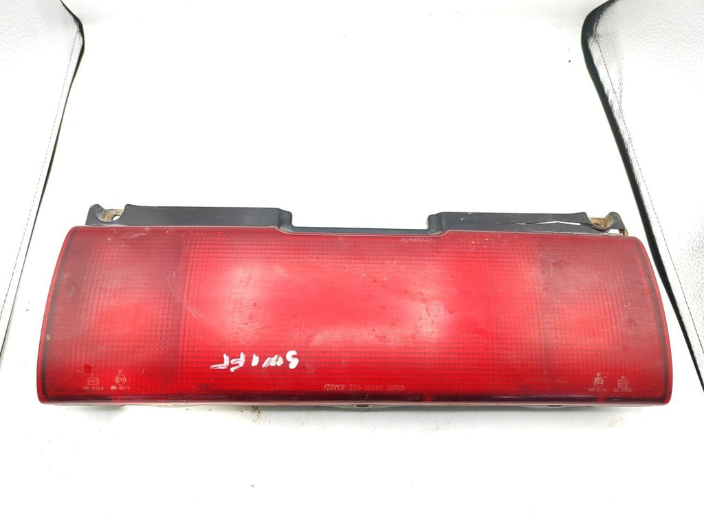 Suzuki Swift 1998 Hatch LHD Rear Center Taillight Light 23632285