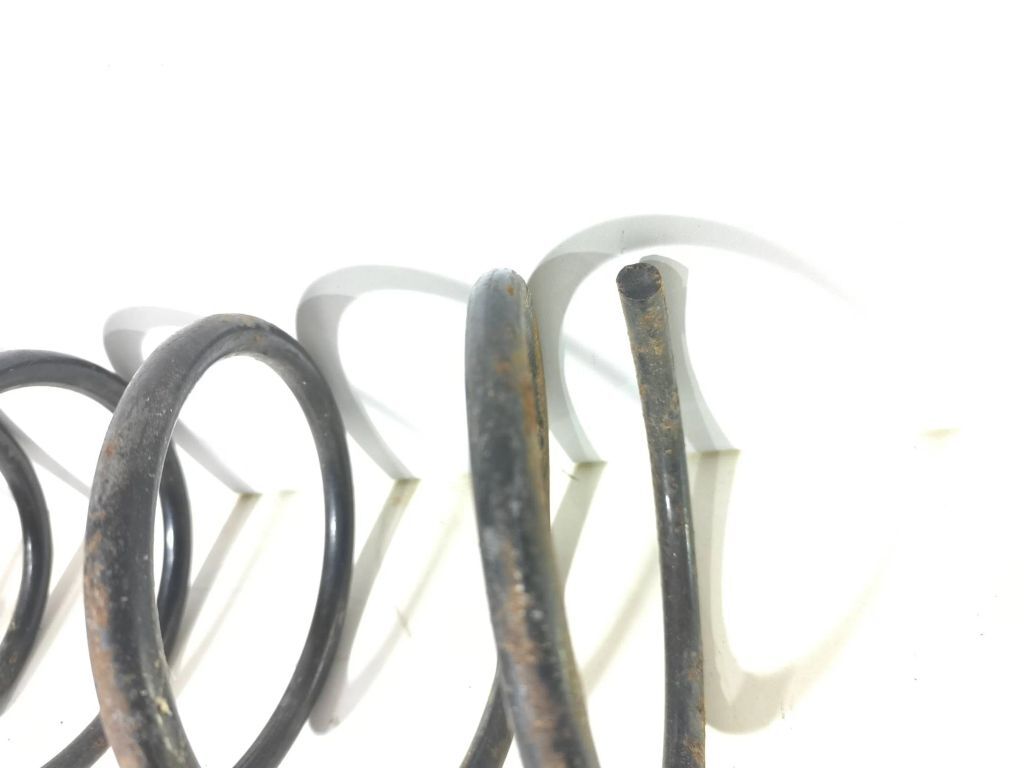 Alfa Romeo 155 1.8TS 103kW 1994 front coil spring 