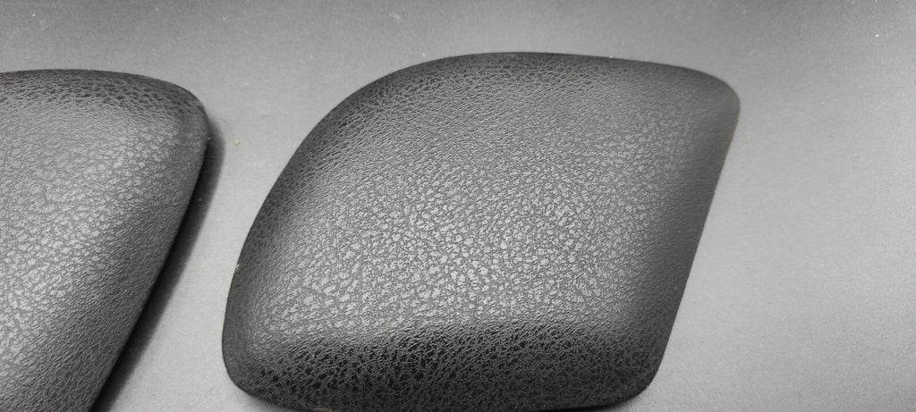 Alfa Romeo GT 1.9JTD 110kW 2005 Front Left Right Center Console Leather Trim