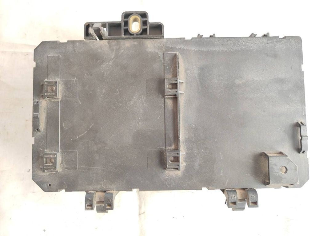Opel Zafira B 2006 Fuse module 13220829 
