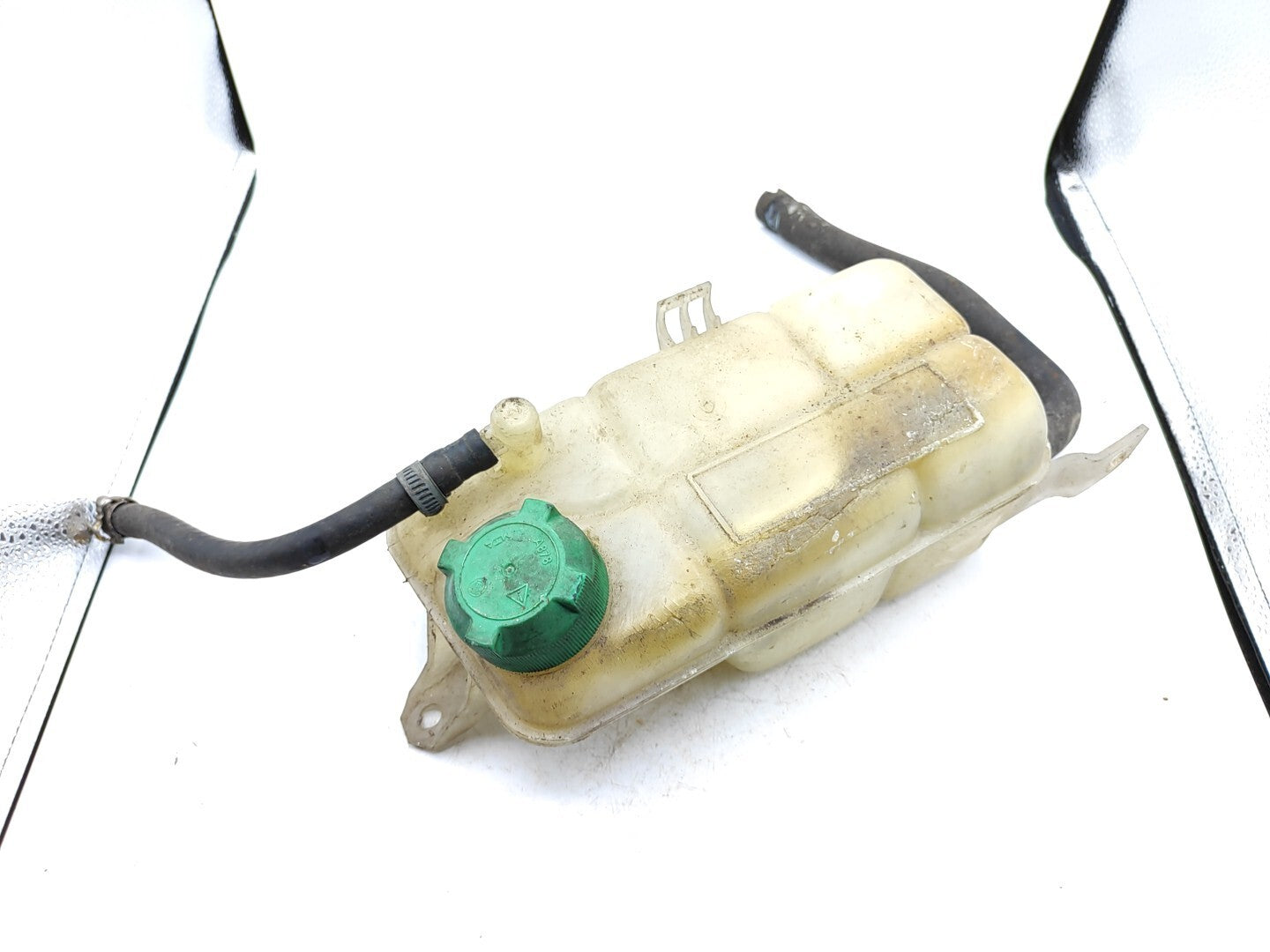 Alfa Romeo 156 2.4JTD 2000 Engine Expansion Tank Water Reservoir Pipes