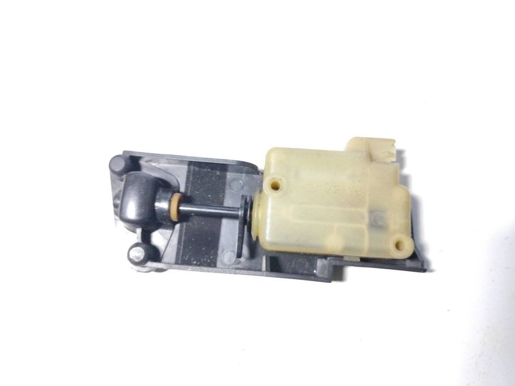 Volvo S60 2002 Diesel Fuel tank cap lock motor 9483311 