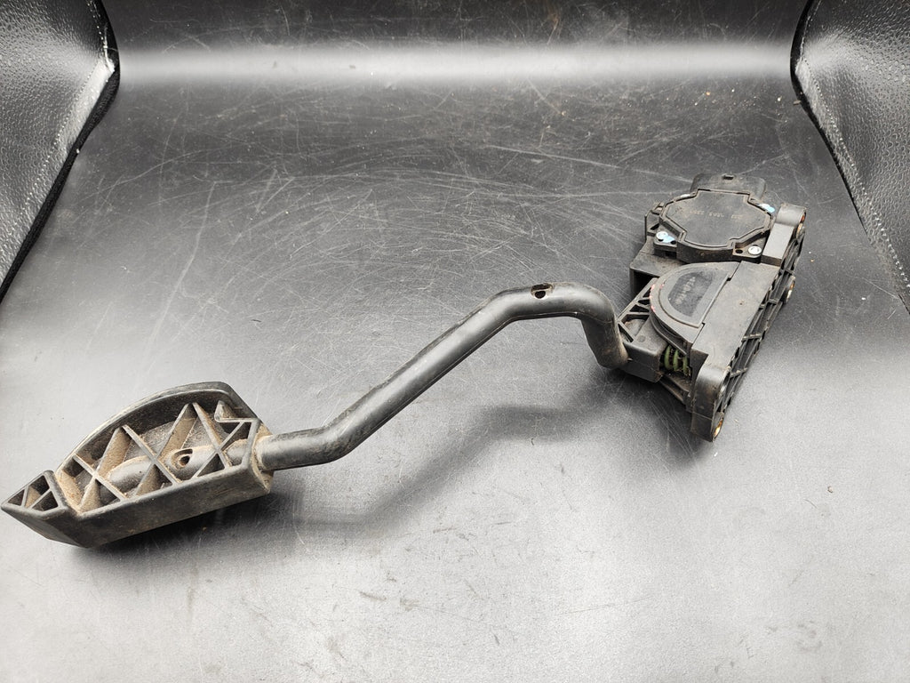 Alfa Romeo 156 1.9JTD Diesel 2001 Accelerator Pedal 46803400 0280752231