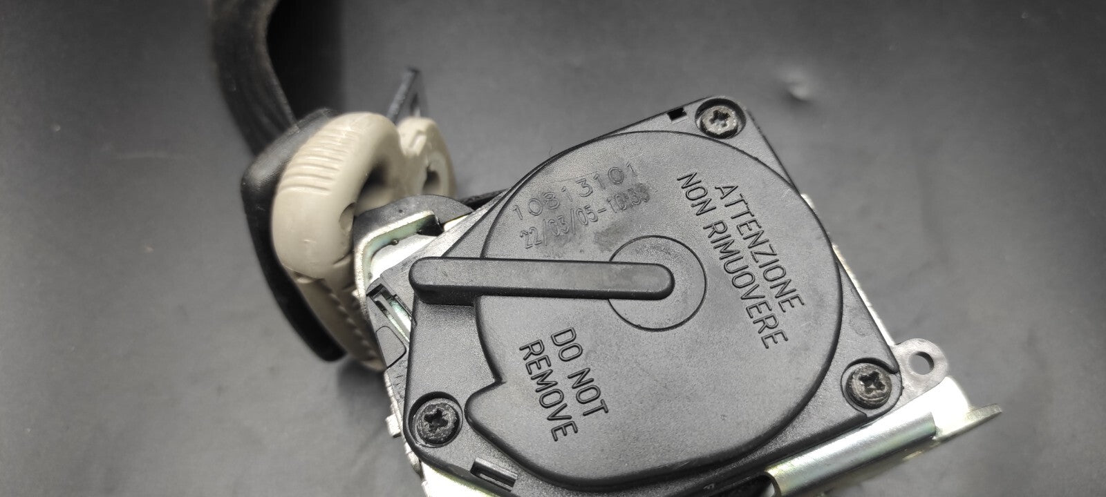 Alfa Romeo 156 2.4JTD 110kW 2004 Rear Left Seat Safety Seatbelt E2049059