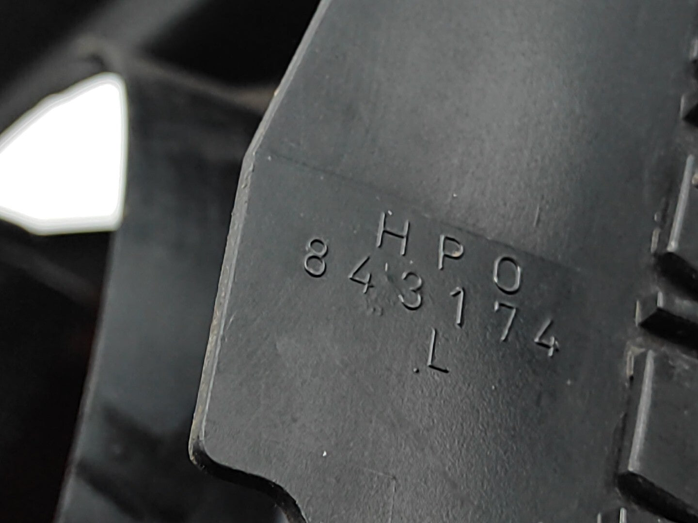 BMW 5 Series E34 Petrol 1988 Front Left Side Headlight Grill 843174