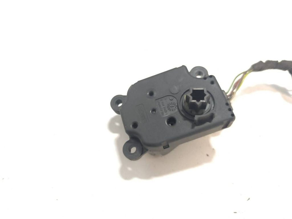 Fiat Croma 2007 Air heater flap actuator motor 006587W 