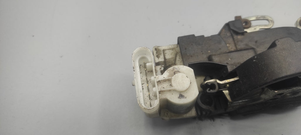 Alfa Romeo 147 1.9JTD 110kW Diesel 2006 LHD Front Right Door Lock B792