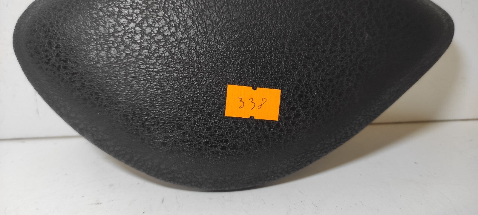 Alfa Romeo GT 1.9JTD 110kW 2005 Front Right Center Console Leather Trim