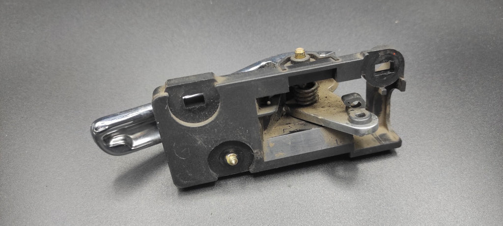 Alfa Romeo 156 1.9JTD 110kW 2004 Front Left Door Opening Inner Handle