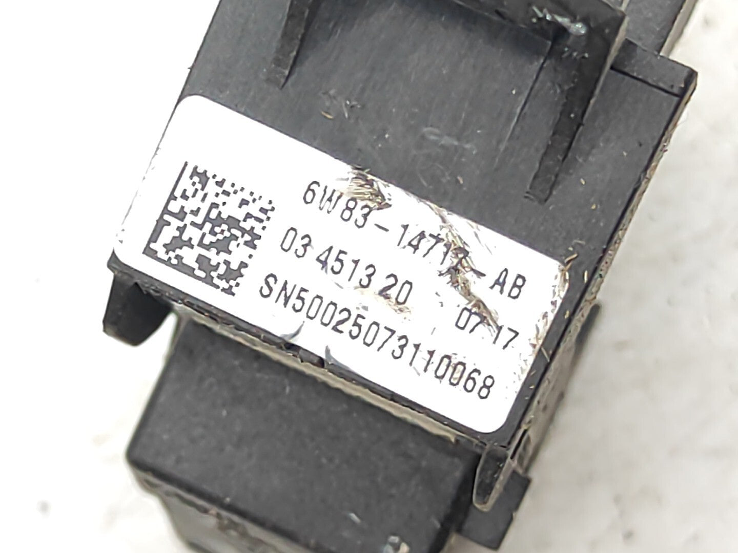 Land Rover Freelander LR2 2009 Rear Power Window Switch 6W8314717AB