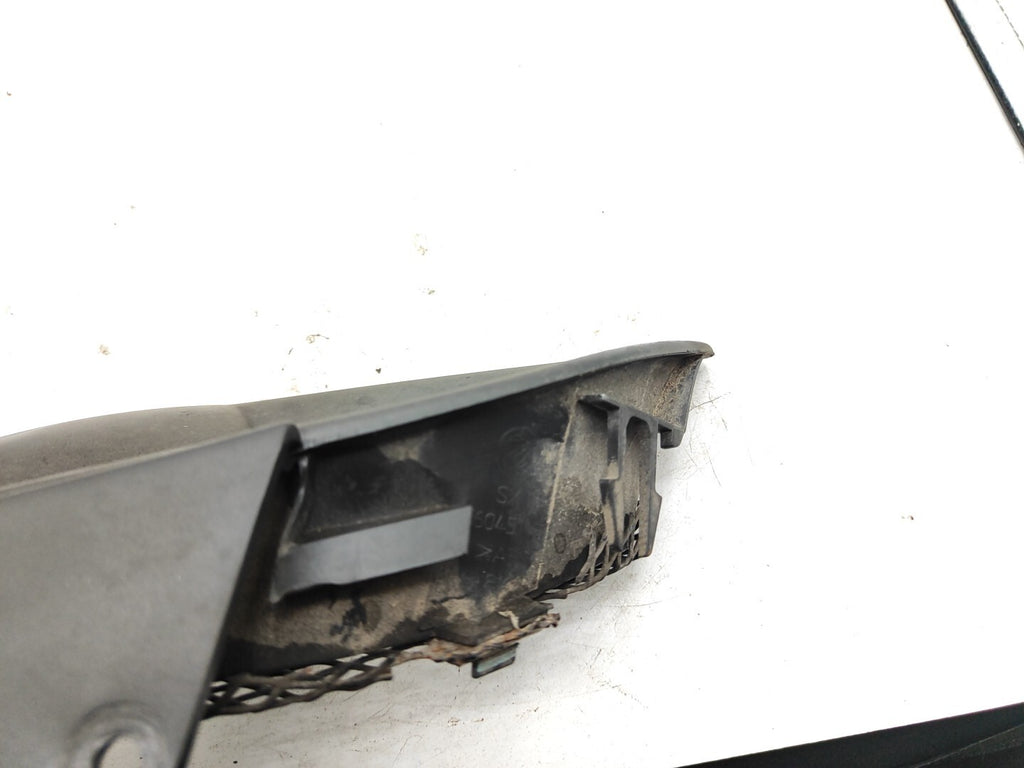 Alfa Romeo 166 FACELIFT 2.4JTD 2004 Front Bumper Left Grill 156045143